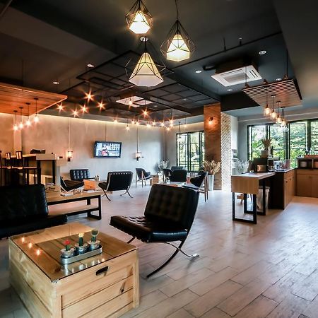 Get Zleep Premium Budget Hotel Chiang Mai Eksteriør billede